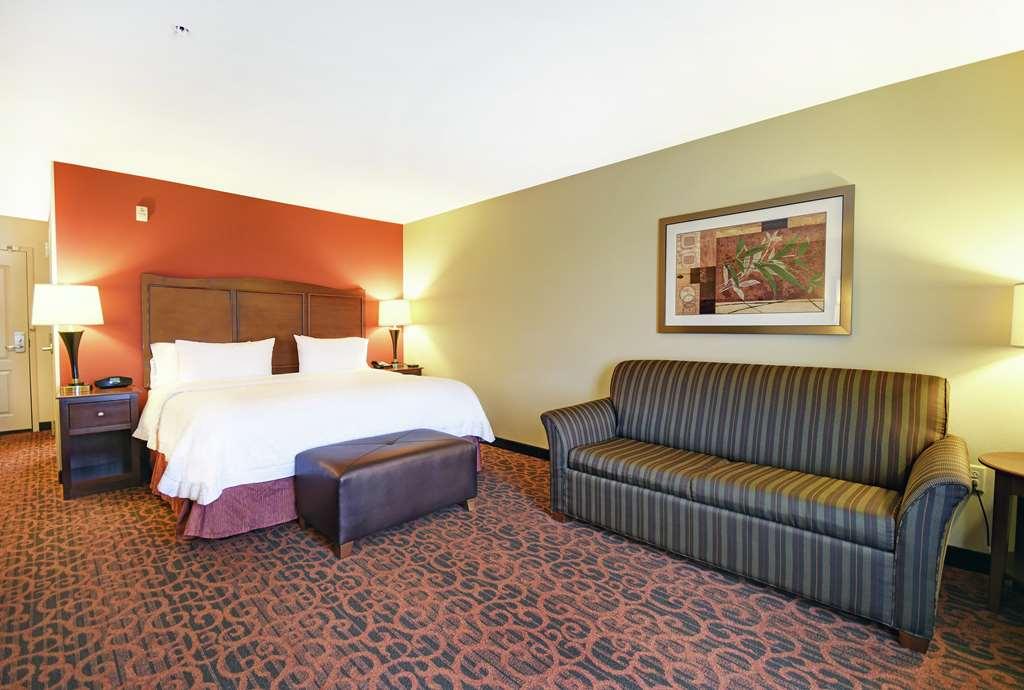 Hampton Inn Beloit Zimmer foto